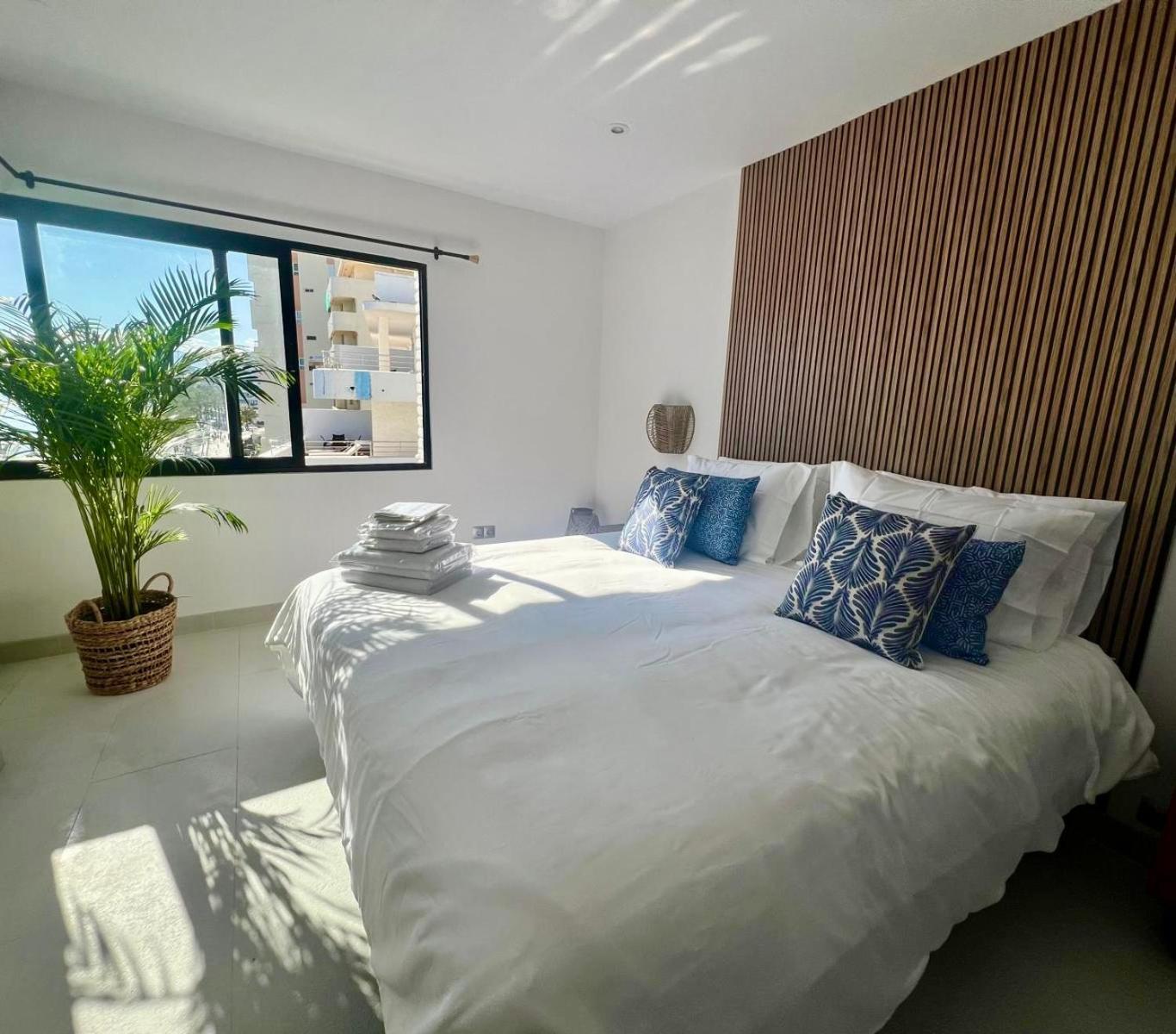 Marbella Beachfront Apartment Eksteriør billede